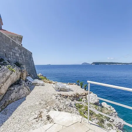 Lighthouse Grebeni Villa